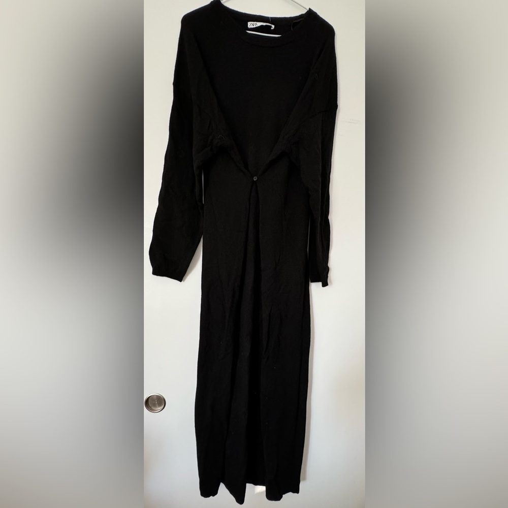 Buttoned Multipositional Knit Dress - Picture 3 of 8